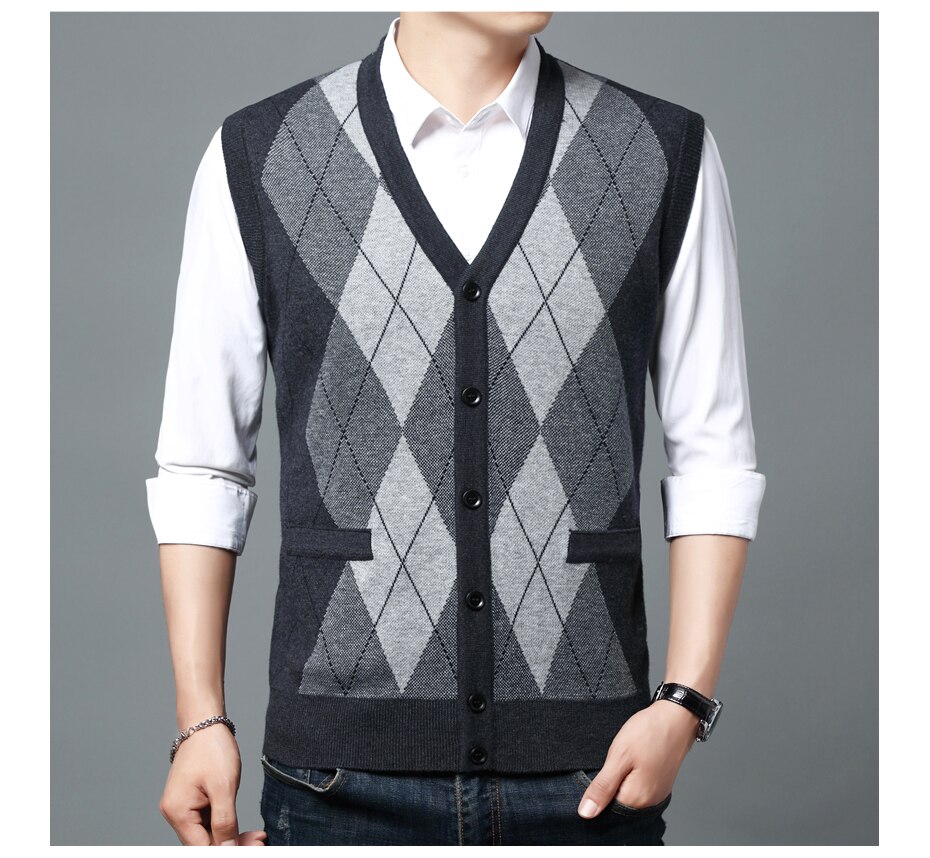 ICEbear 2021 Fall Men's Cardigan Sweater Vest Fashion Casual Men's Clothing High Quality Men's Clothing 2106